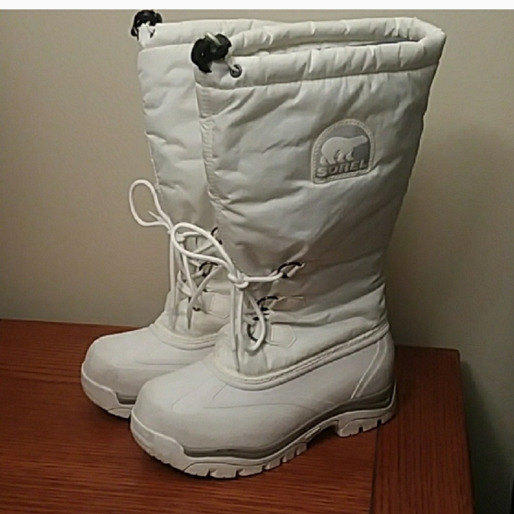 Perfect Sorel snow boots. Worn once